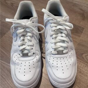 Nike Men's White Sneakers